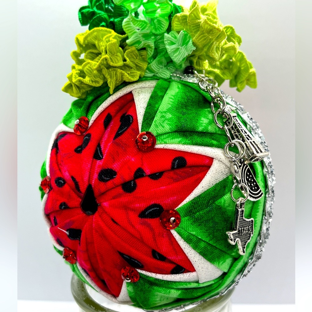 No-Sew Quilted Ornaments